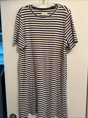 Lou & Grey Navy and White Striped Short-Sleeve Tee Dress